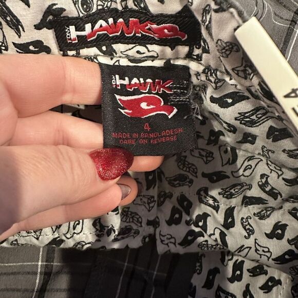 Tony Hawk Shorts Boys Size 4 Skater Skateboarder Bermuda Checkered Y2K Gargoyle - Picture 5 of 5